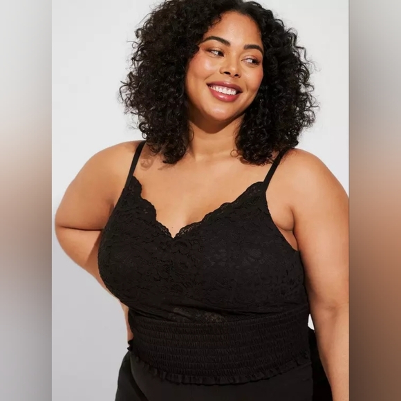 Torrid Black Lace Smocked Crop Top 3x - Picture 1 of 12